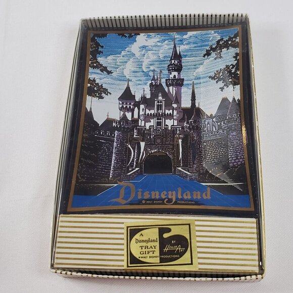 VTG Disneyland Sleeping Beauty Castle Trinket Ash Tray By Houze Art NOS Retired - Picture 2 of 8